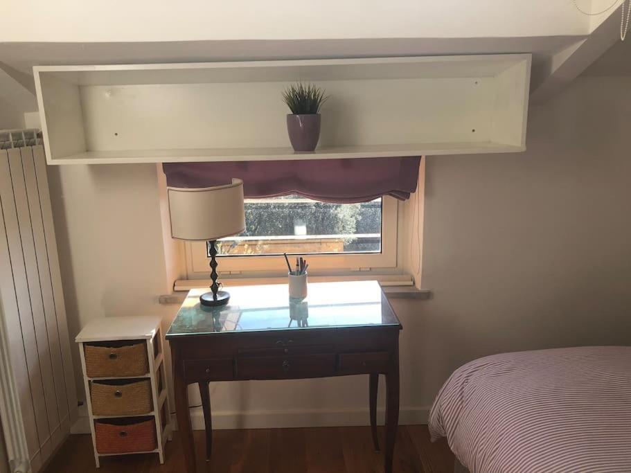 Lovely Independent Mini-Apartment In Central Рим Экстерьер фото